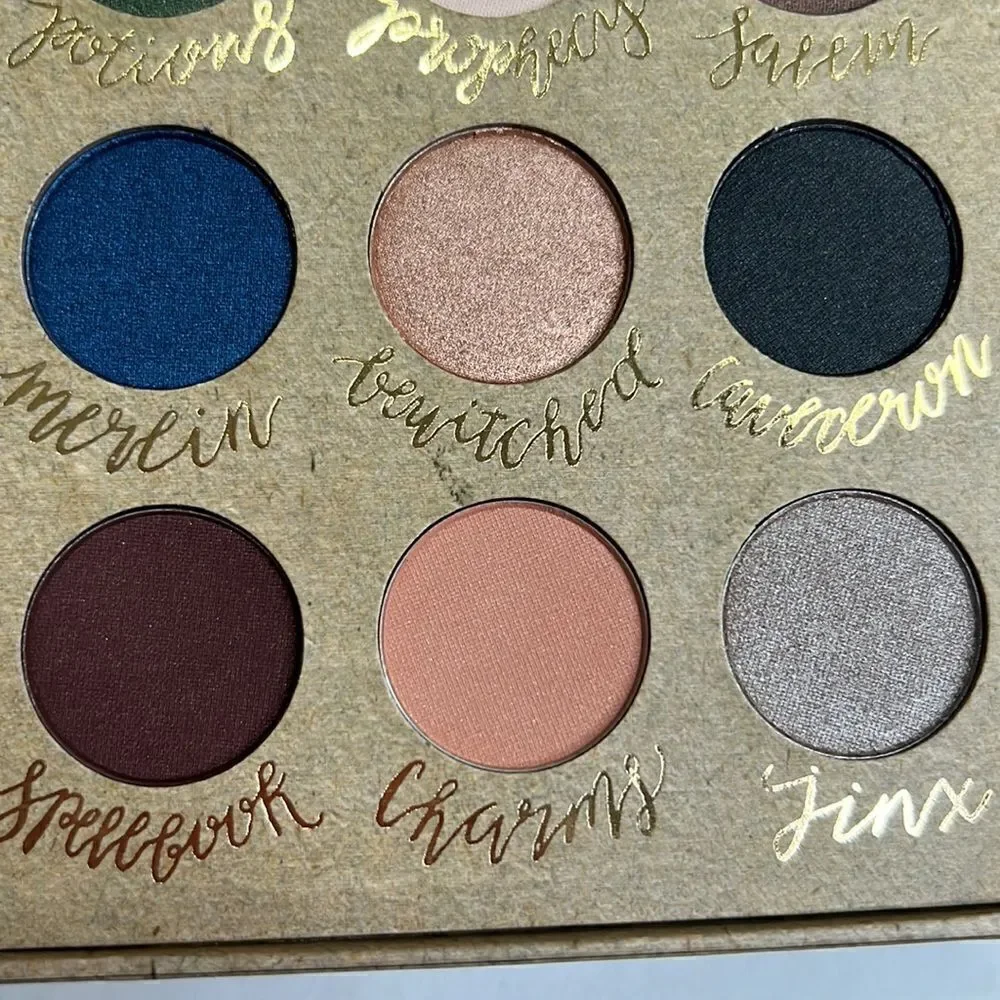 Storybook Cosmetics - Wizardry and Witchcraft Eyeshadow Palette Book